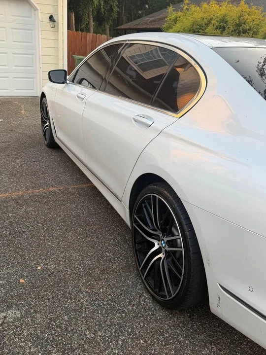 2016 BMW G11/G12 7 Series - Image 11 of 18