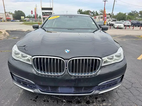 2016 BMW 7 Series 750i xDrive Sedan 4D