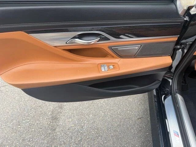 2016 BMW G11/G12 7 Series - Image 17 of 19