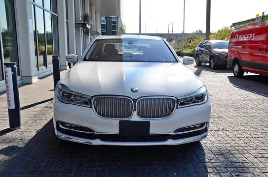 2016 BMW 750Li xDrive