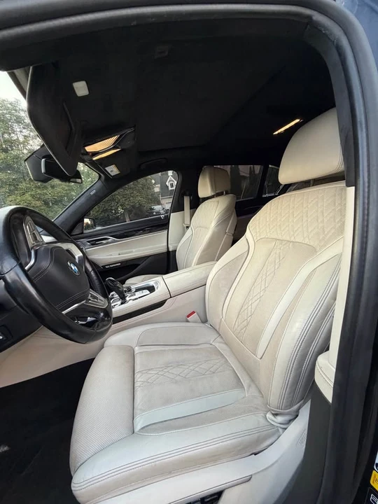 2016 BMW G11/G12 7 Series - Image 7 of 11