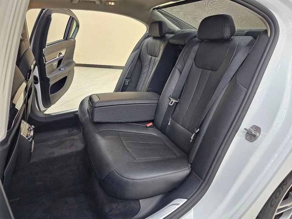 2016 BMW G11/G12 7 Series - Image 10 of 16