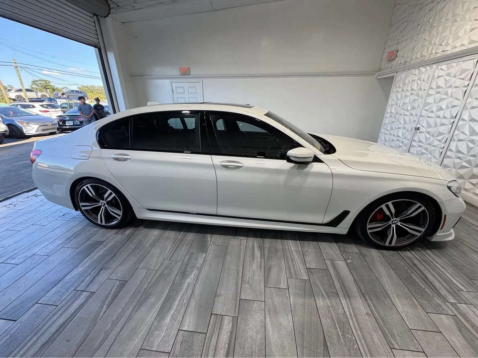 2016 BMW G11/G12 7 Series - Image 4 of 16