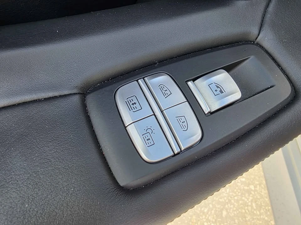 2016 BMW G11/G12 7 Series - Image 9 of 20