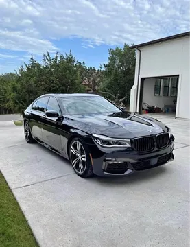 2016 BMW 7 Series 750i Sedan