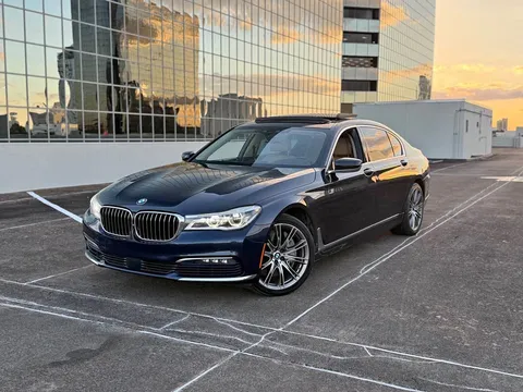 2016 BMW 7 Series 750i