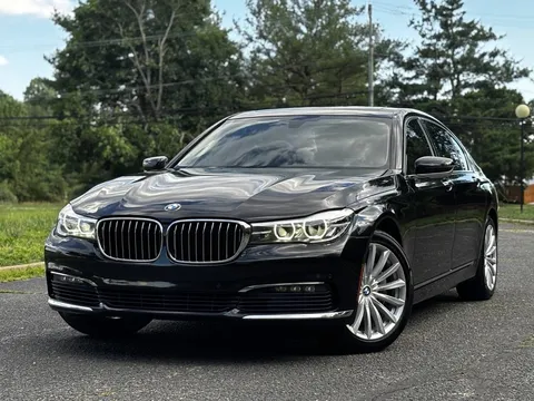 2016 BMW 740i