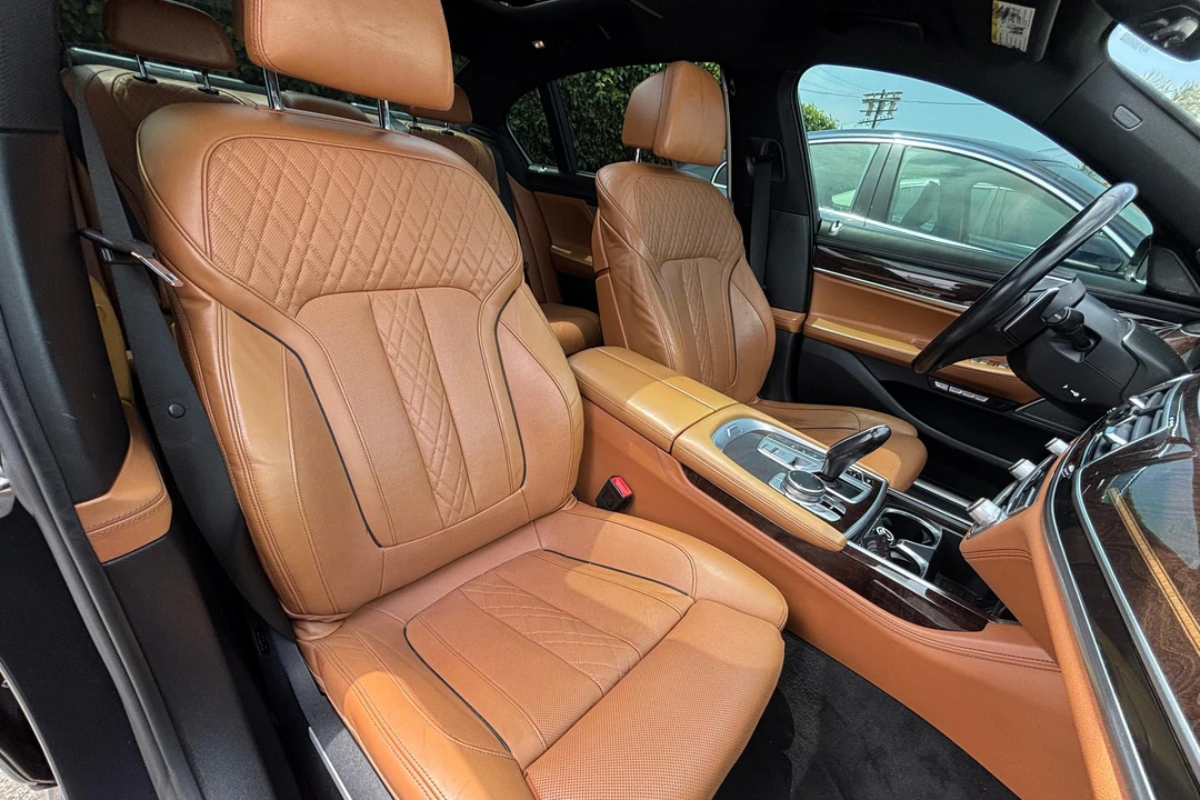 2016 BMW G11/G12 7 Series - Image 27 of 31