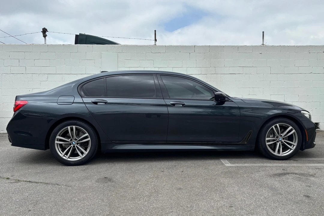 2016 BMW G11/G12 7 Series - Image 3 of 31