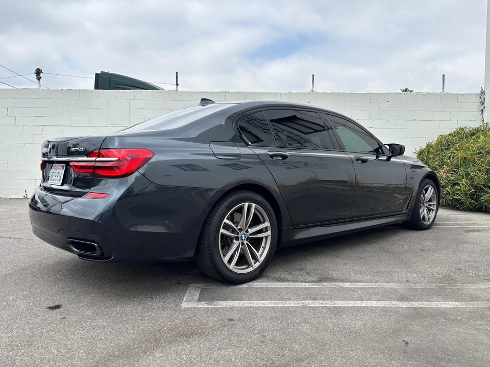 2016 BMW G11/G12 7 Series - Image 10 of 31