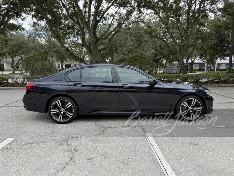 2016 BMW G11/G12 750i & M760i Sedan - Image 2 of 5
