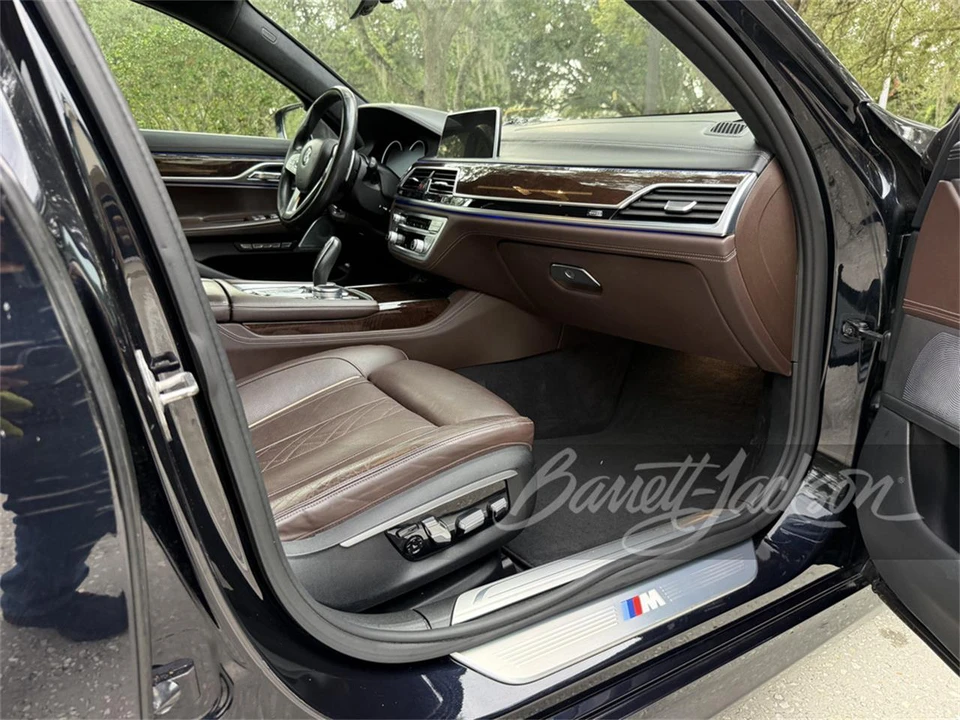 2016 BMW G11/G12 750i & M760i Sedan - Image 4 of 5