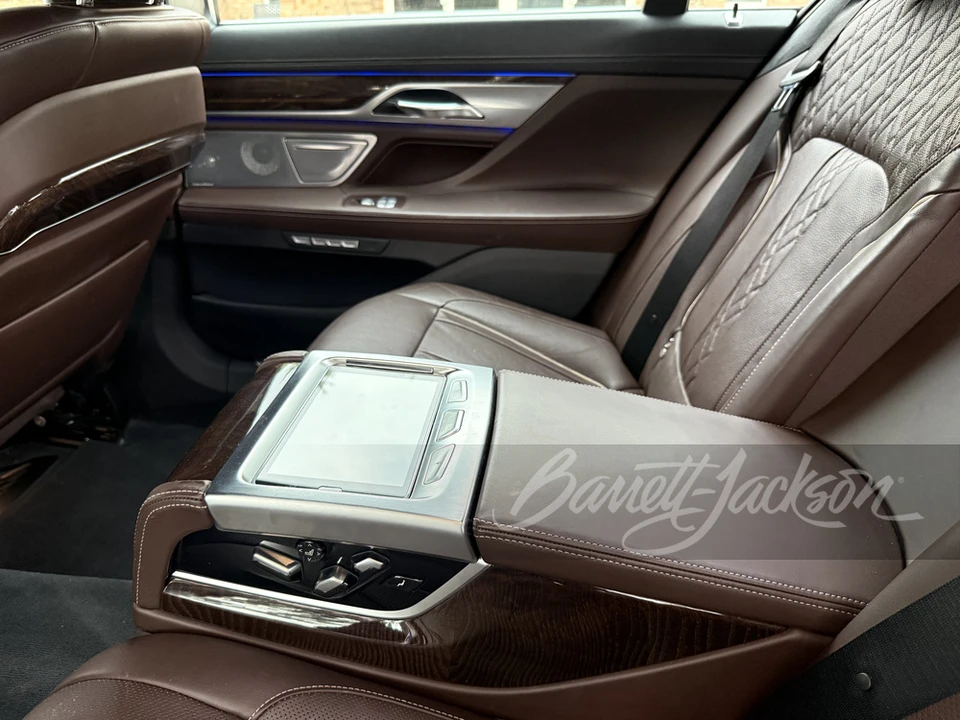 2016 BMW G11/G12 750i & M760i Sedan - Image 7 of 29