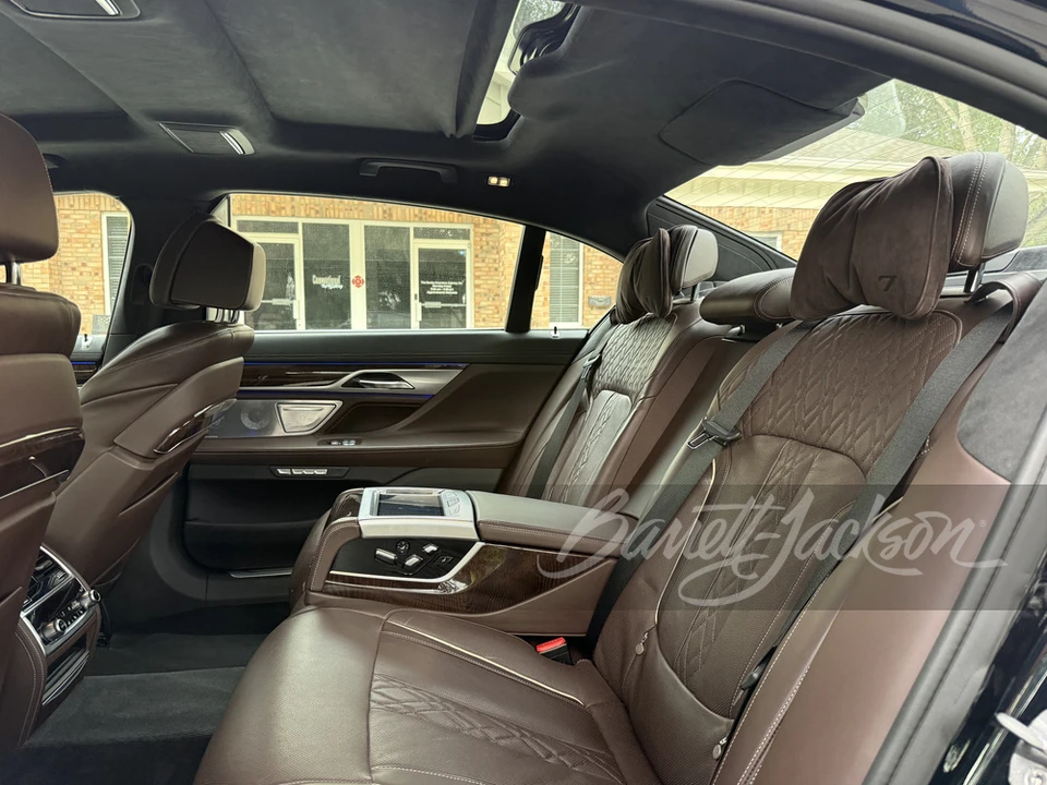 2016 BMW G11/G12 750i & M760i Sedan - Image 14 of 29