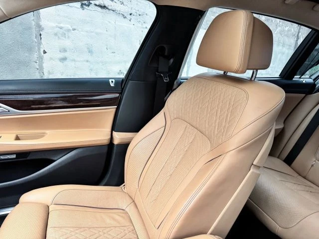 2016 BMW G11/G12 750i & M760i Sedan - Image 20 of 21