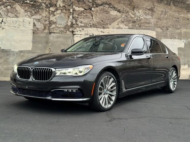 2016 BMW G11/G12 750i & M760i Sedan - Image 10 of 21