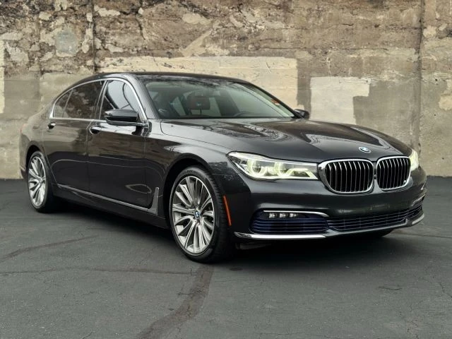 2016 BMW G11/G12 750i & M760i Sedan - Image 3 of 21