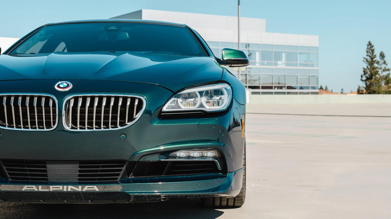 2016 BMW Alpina B6 - Image 20 of 31
