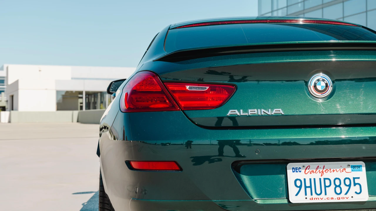 2016 BMW Alpina B6 - Image 25 of 31