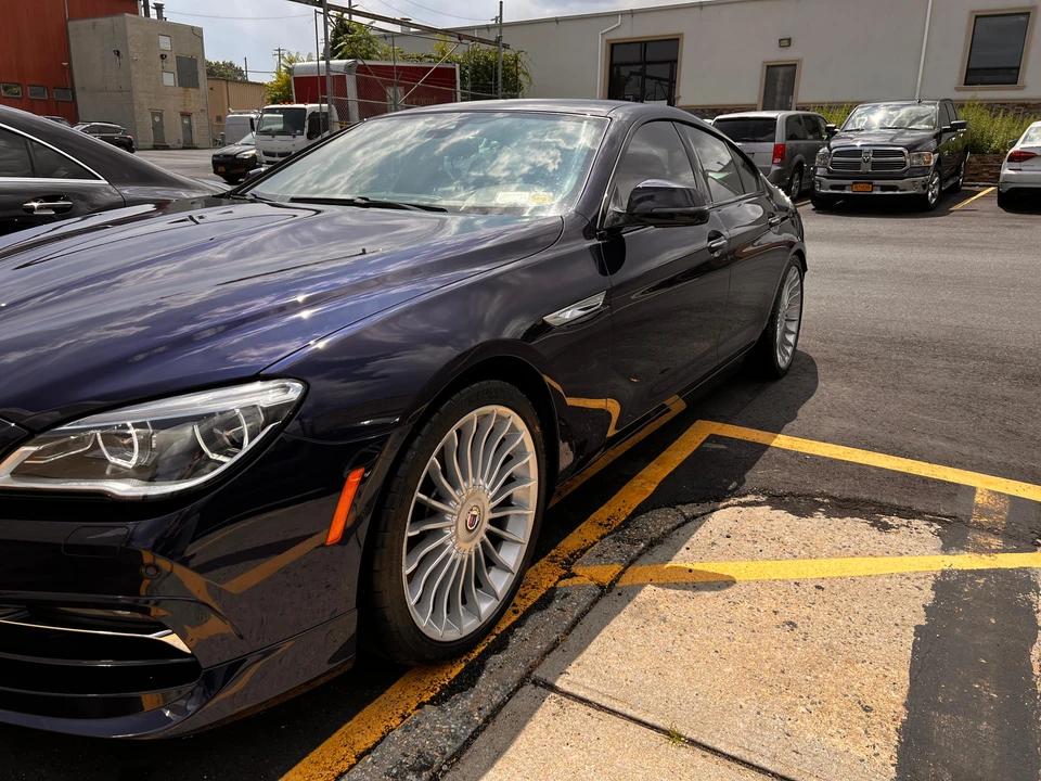 2016 BMW Alpina B6 - Image 11 of 31