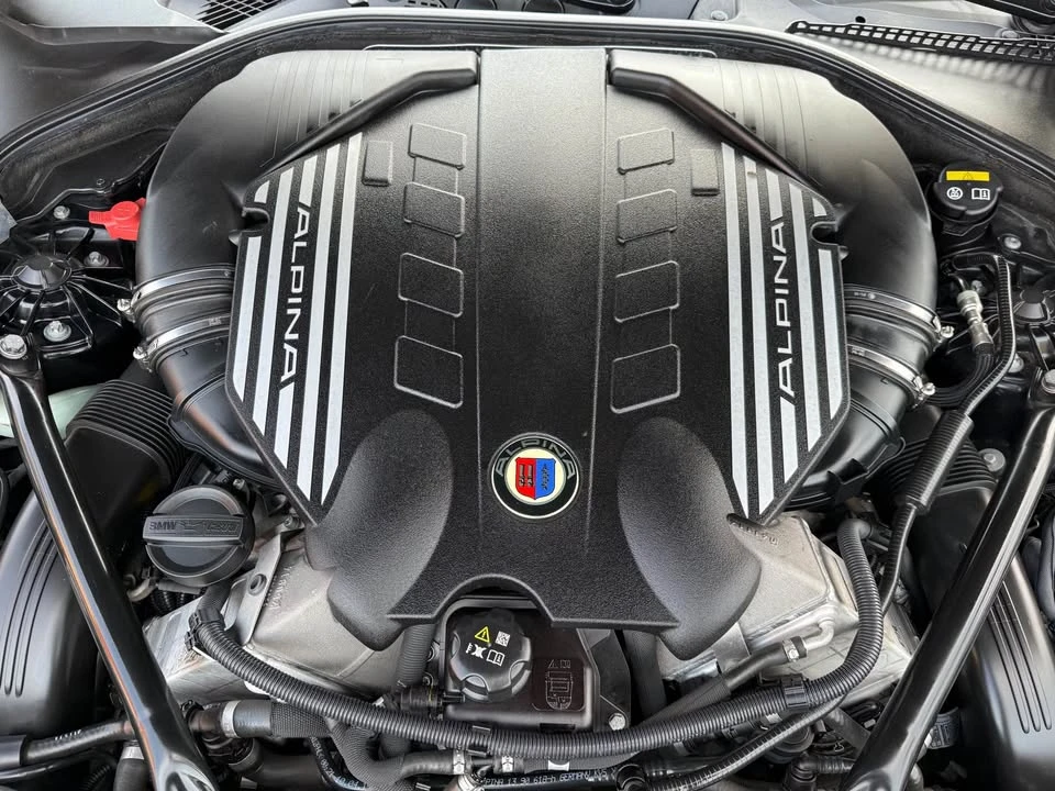 2016 BMW Alpina B6 - Image 9 of 20