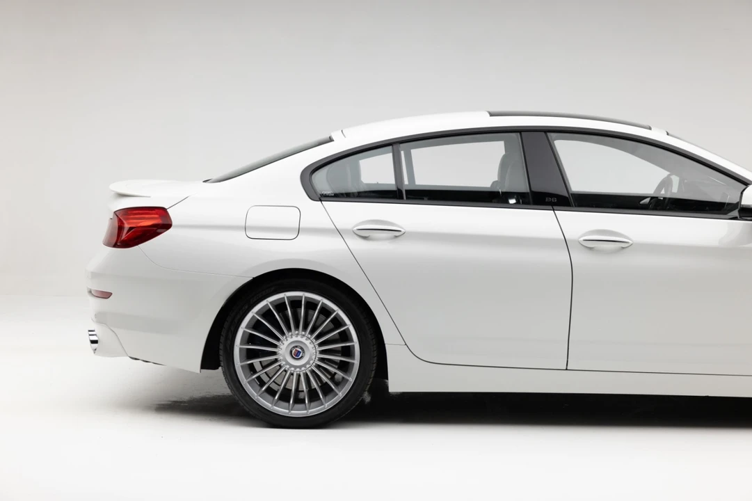 2016 BMW Alpina B6 - Image 19 of 21