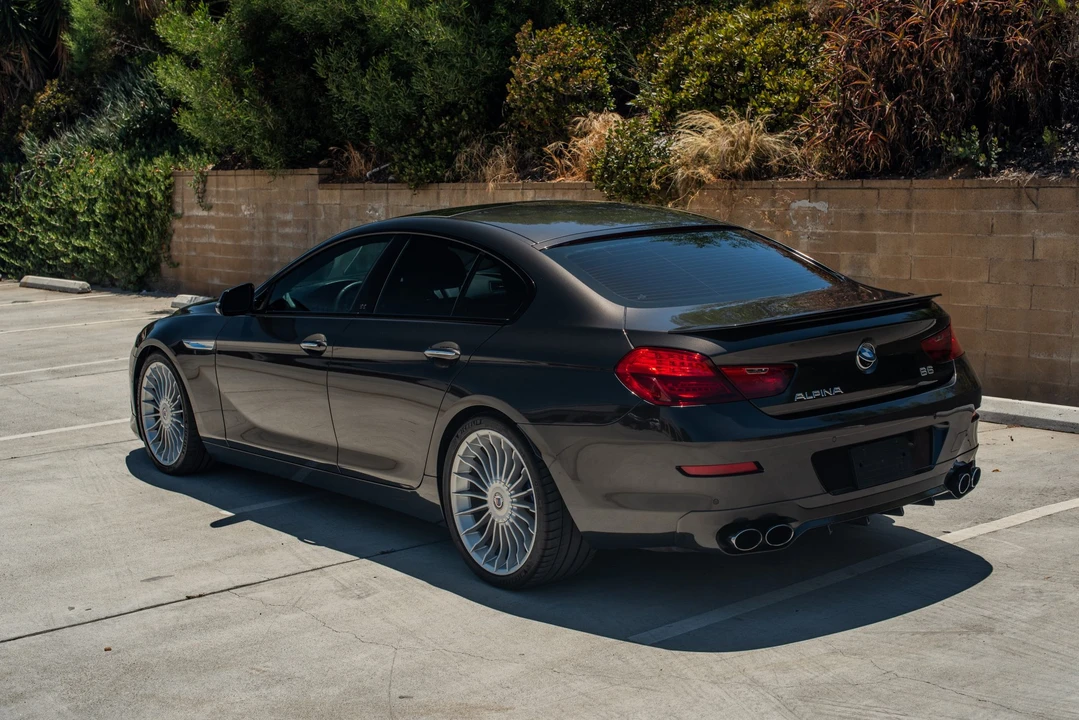 2016 BMW Alpina B6 - Image 18 of 31