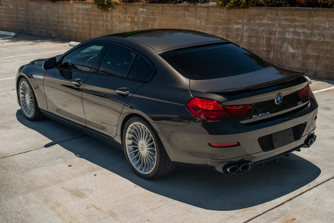 2016 BMW Alpina B6 - Image 16 of 31