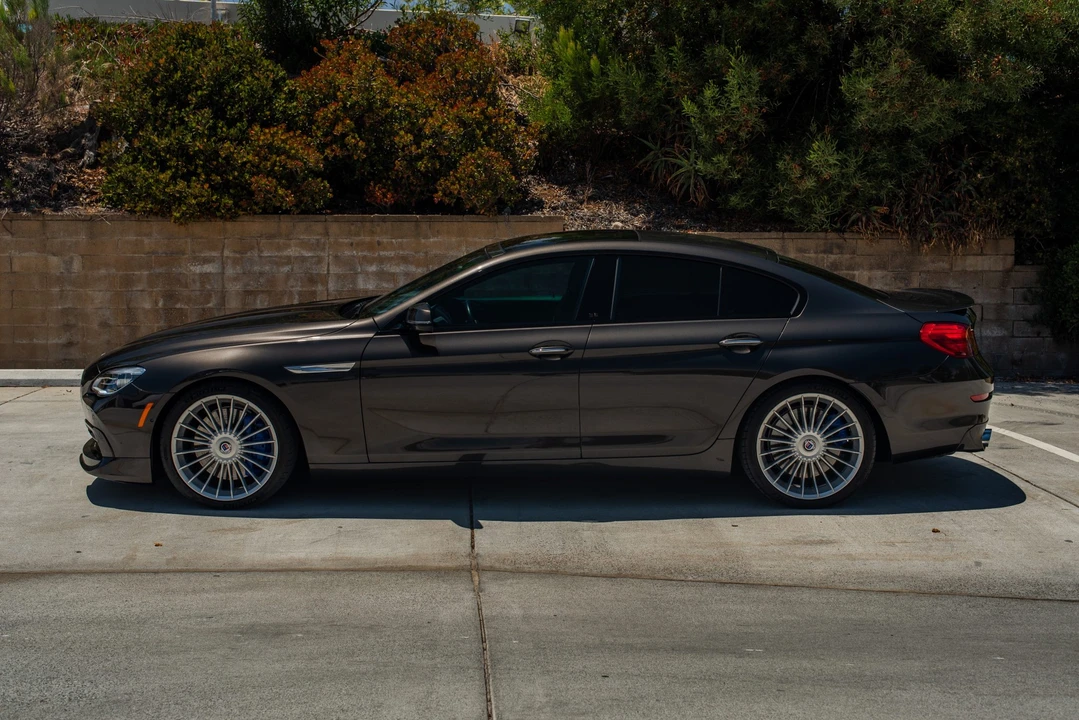 2016 BMW Alpina B6 - Image 13 of 31