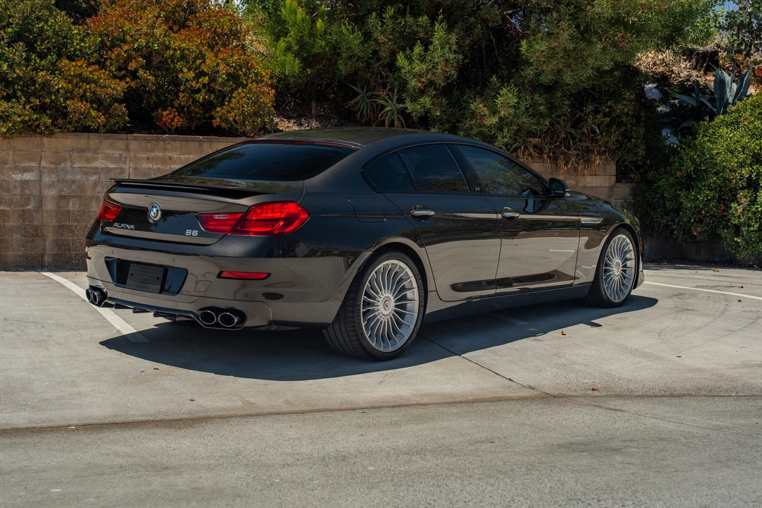 2016 BMW Alpina B6 - Image 30 of 31