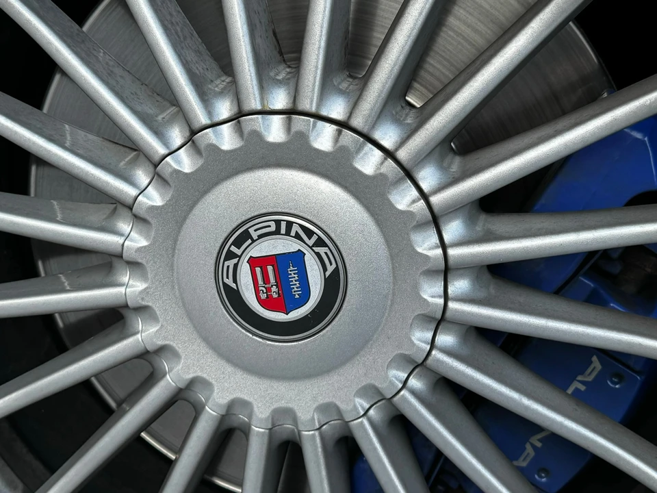 2016 BMW Alpina B6 - Image 14 of 31