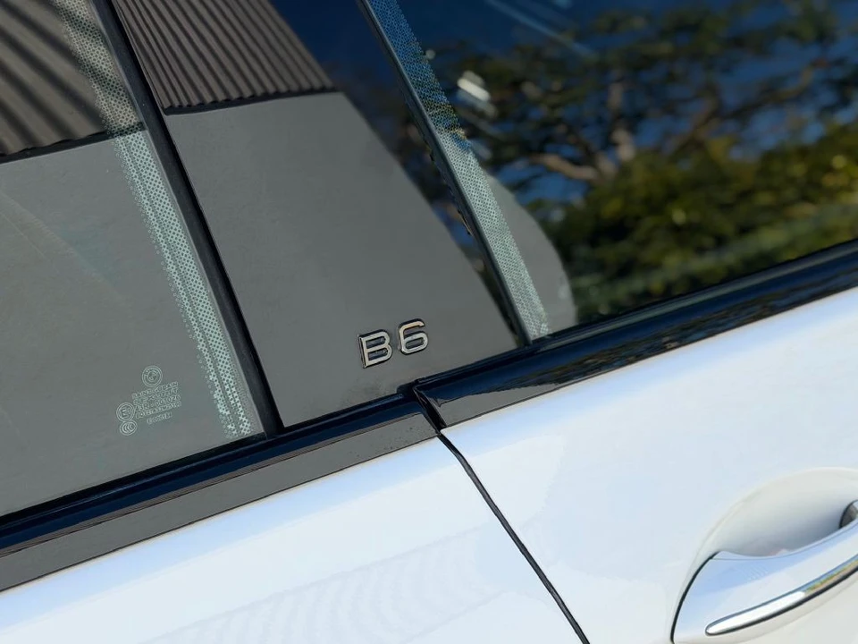 2016 BMW Alpina B6 - Image 19 of 21