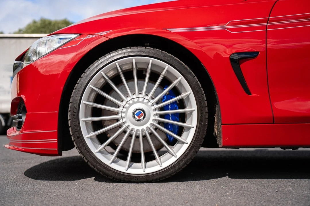 2016 BMW Alpina B4 - Image 28 of 30