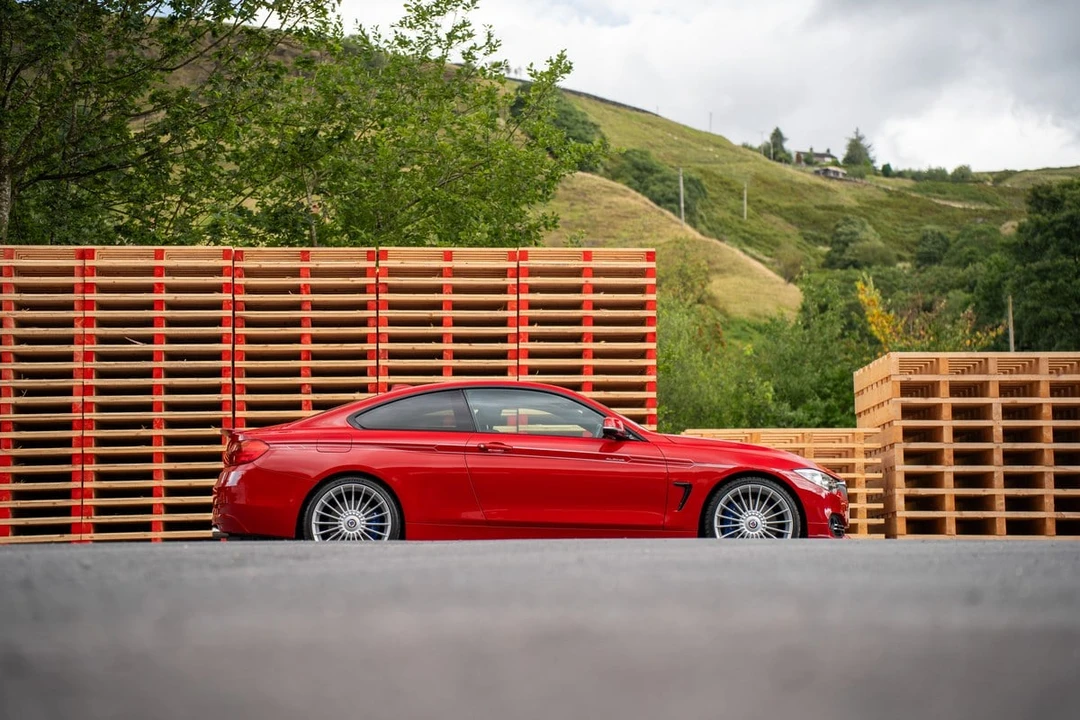 2016 BMW Alpina B4 - Image 23 of 30