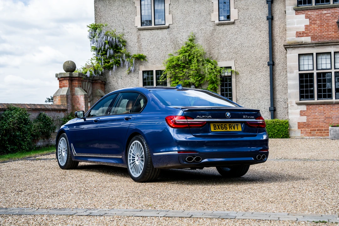 2016 BMW Alpina B7 - Image 5 of 31