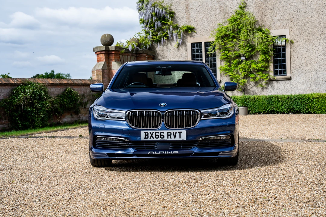 2016 BMW Alpina B7 - Image 10 of 31