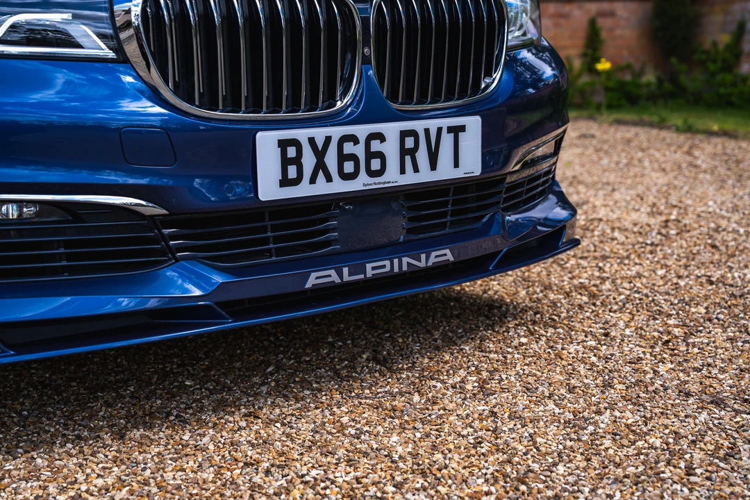 2016 BMW Alpina B7 - Image 21 of 31
