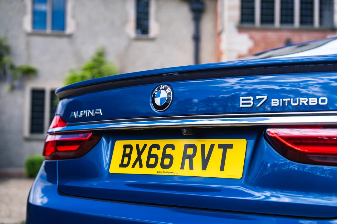 2016 BMW Alpina B7 - Image 22 of 31