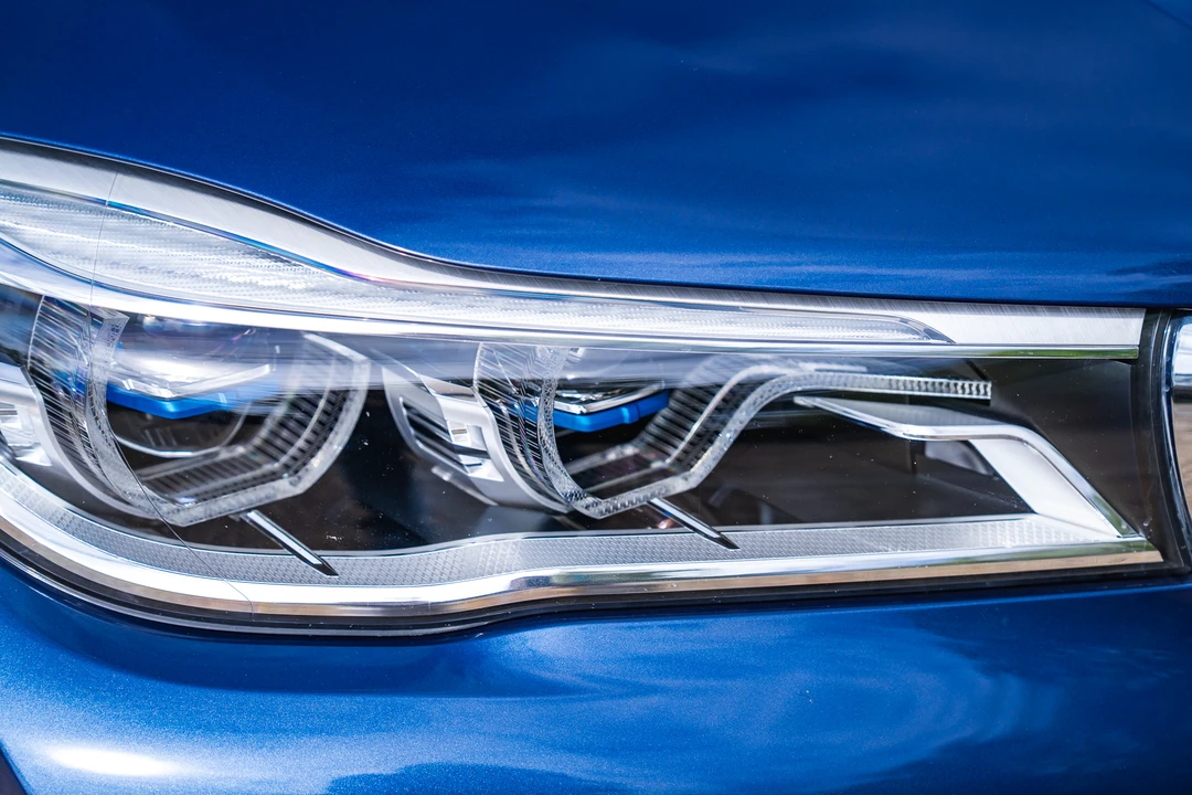 2016 BMW Alpina B7 - Image 23 of 31