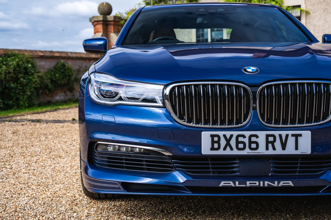 2016 BMW Alpina B7 - Image 27 of 31
