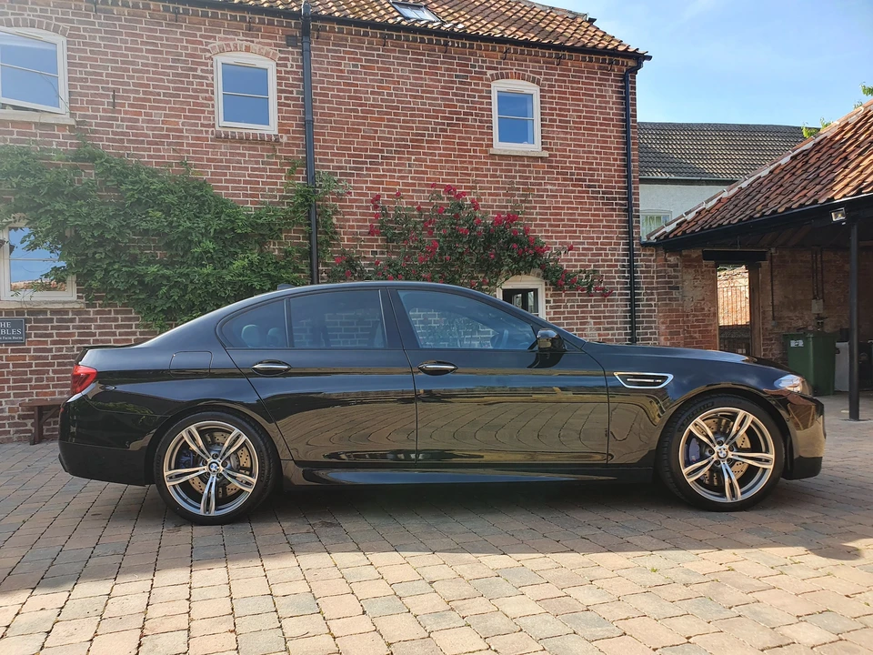 2016 BMW F10 M5 - Image 4 of 31