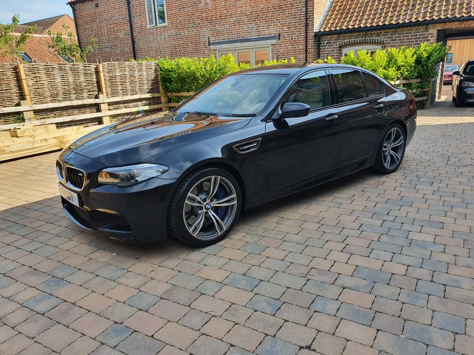2016 BMW F10 M5 - Image 2 of 31
