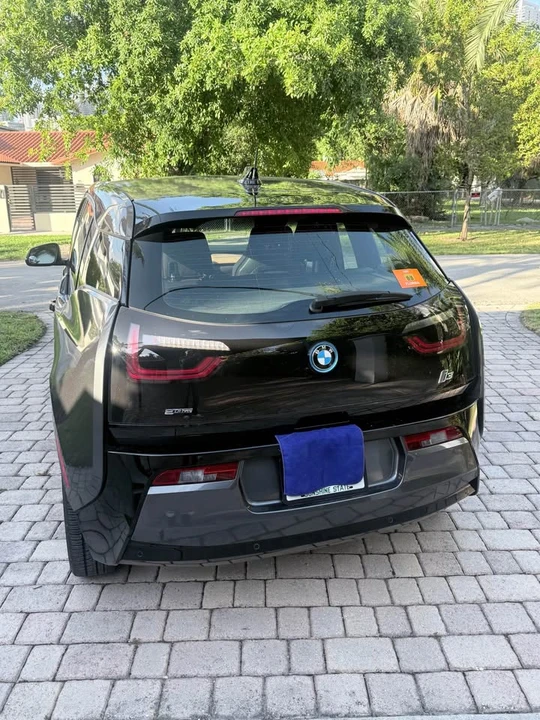 2016 BMW i3 - Image 2 of 10