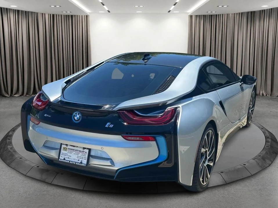2016 BMW i8 - Image 14 of 20