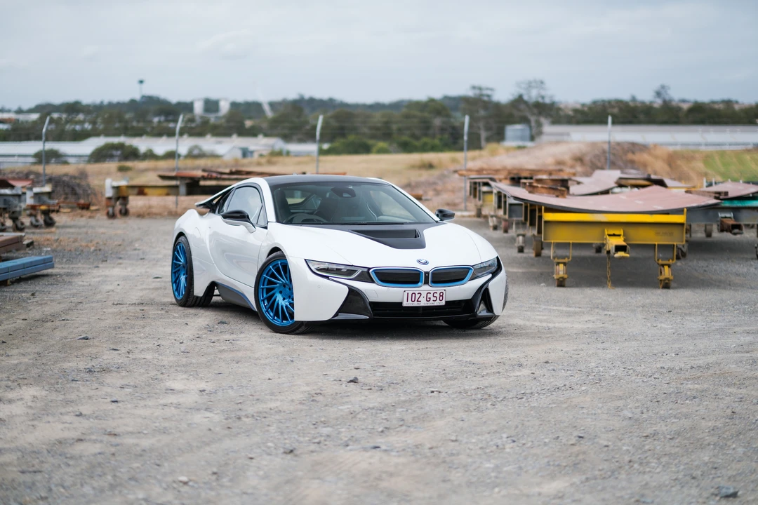 2016 BMW i8 - Image 13 of 31