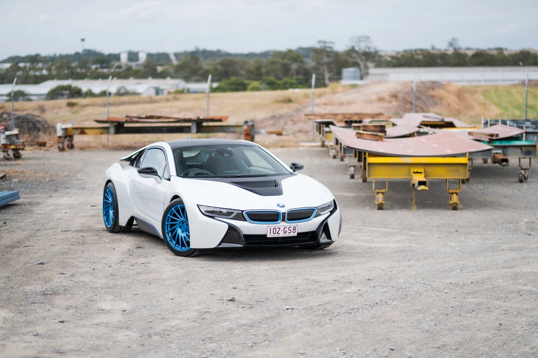 2016 BMW i8 - Image 19 of 31