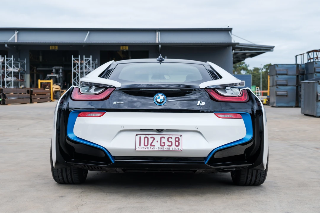 2016 BMW i8 - Image 6 of 31