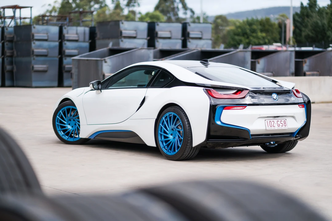 2016 BMW i8 - Image 5 of 31