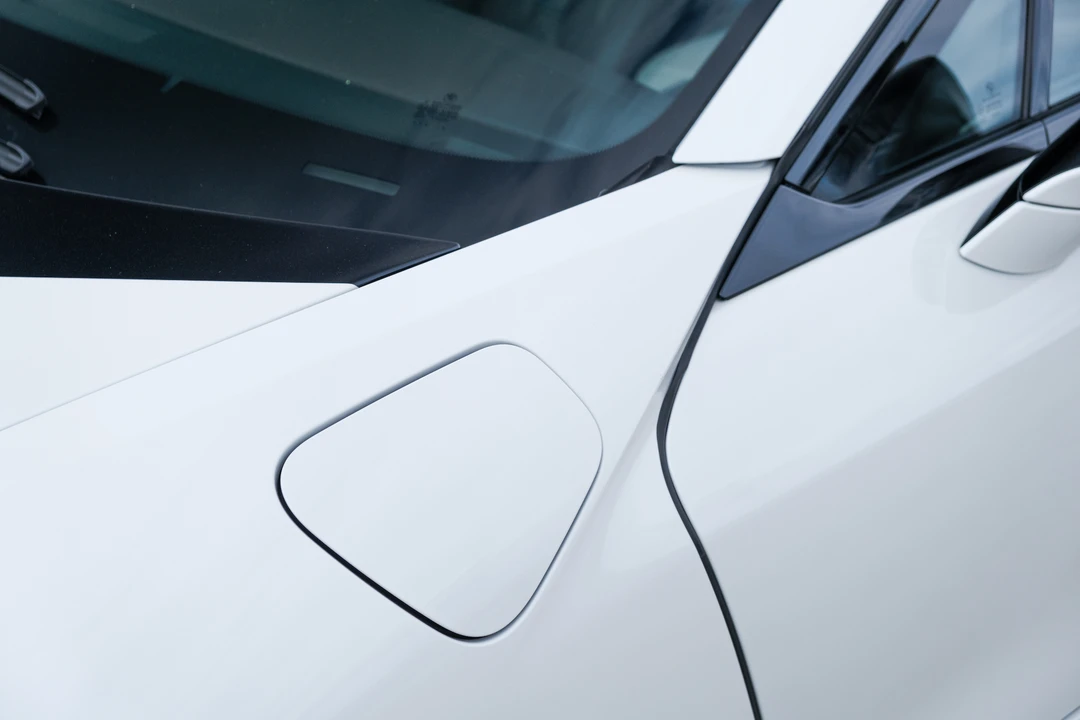 2016 BMW i8 - Image 27 of 31