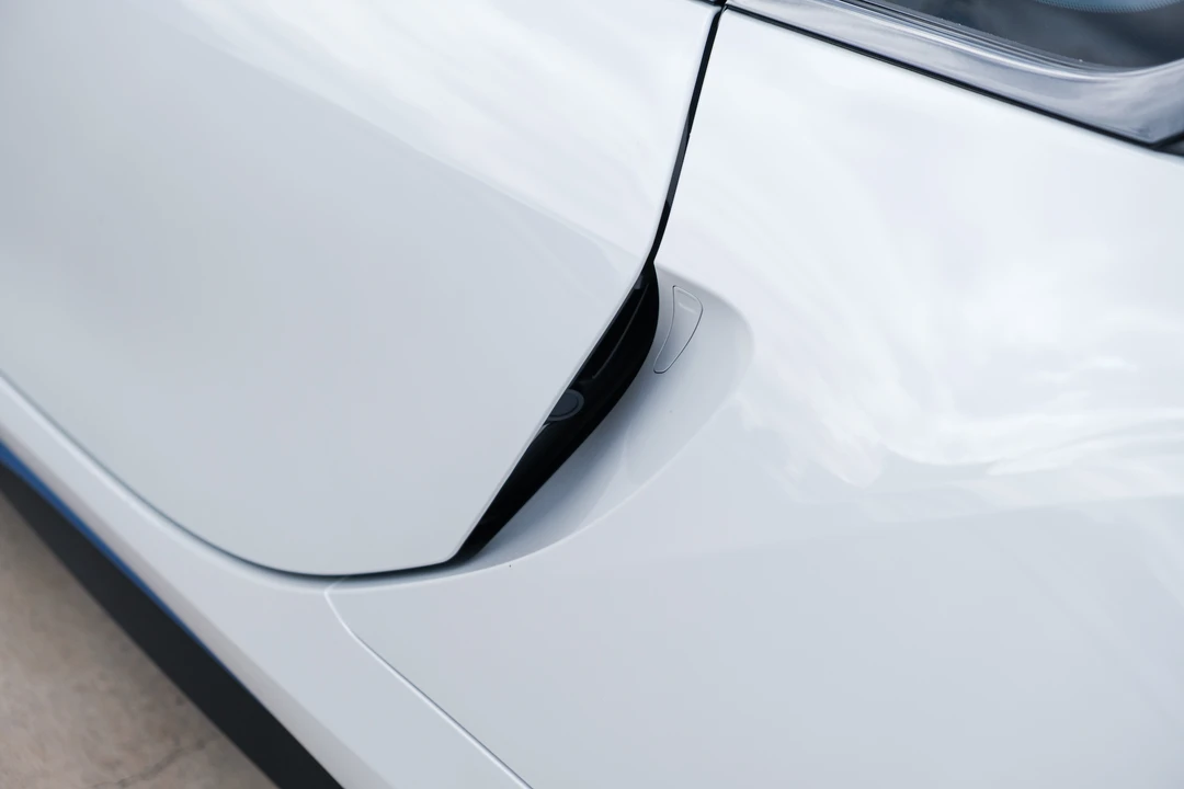 2016 BMW i8 - Image 31 of 31